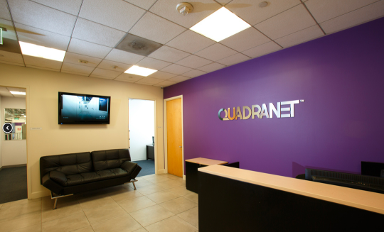 QuadraNet数据中心怎么样？QuadraNet详细介绍